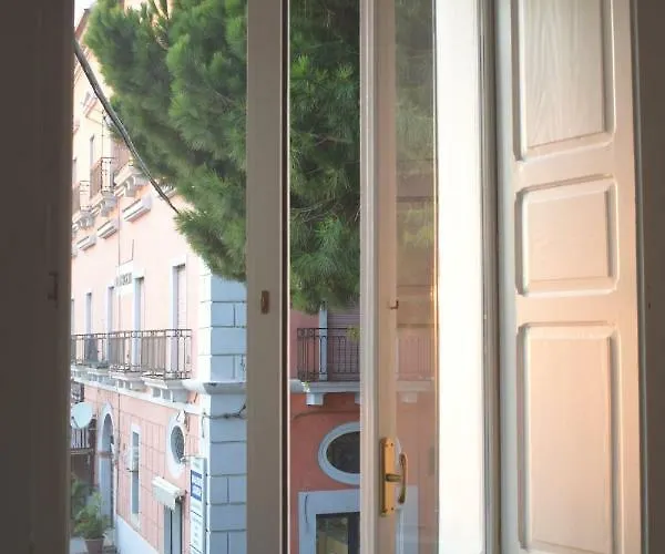 Guest house Il Borgo 3*